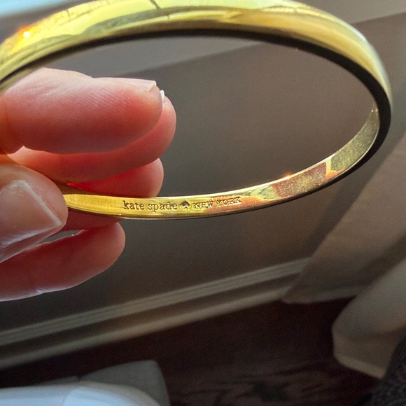 Kate Spade Gold Bang “heart of gold” - Picture 2 of 4